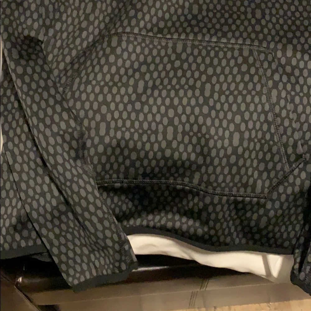 Nike Sweatshirt - Picture 2 of 3